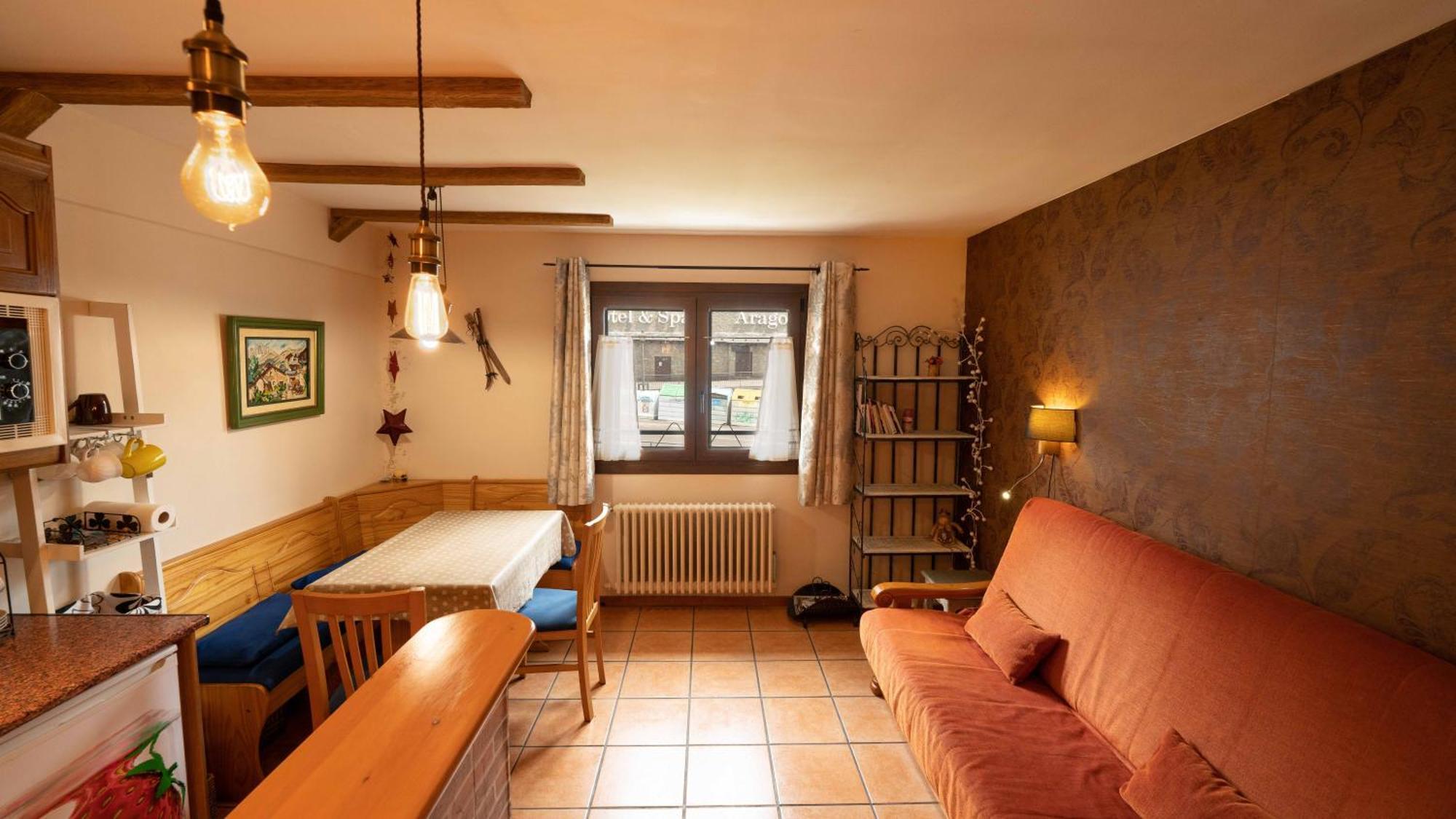 Apartamentos Formigal - Admite Mascotas 외부 사진